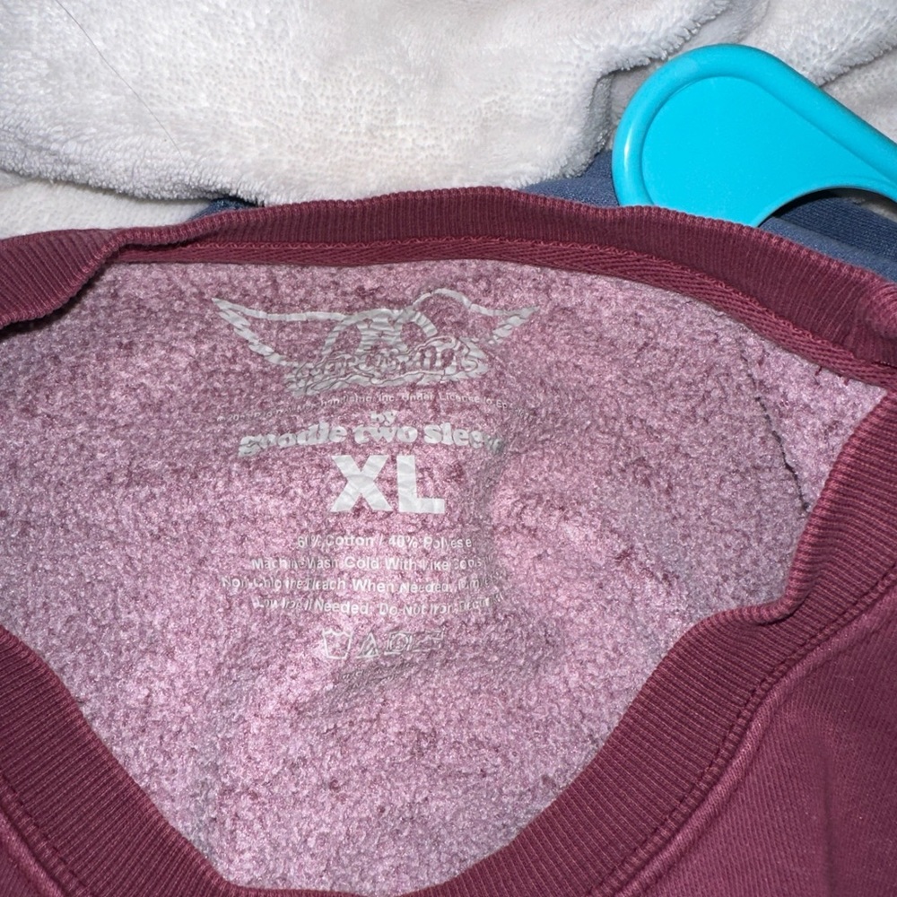 Target Aersomith Let Rock Rule sweater - Picture 2 of 2